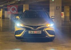 تۆیۆتا کامری